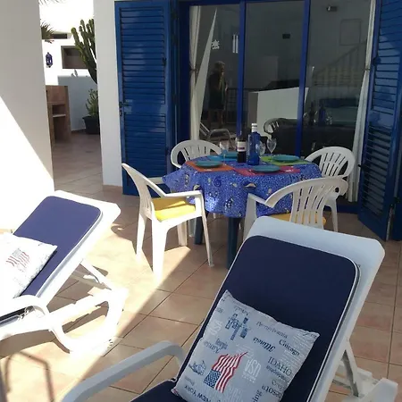 Anclazul Marina Rubicon Tatil Evi